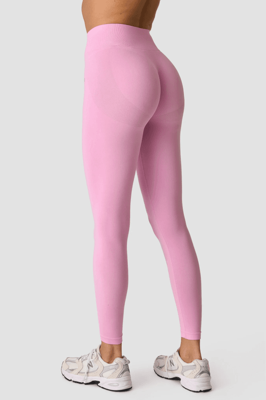 Smooth Seamless Tigh
