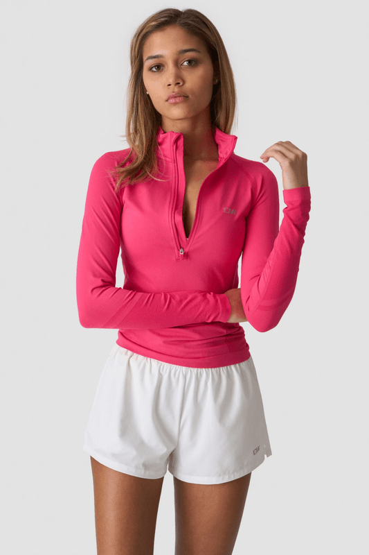 Define seamless 1/2 zip