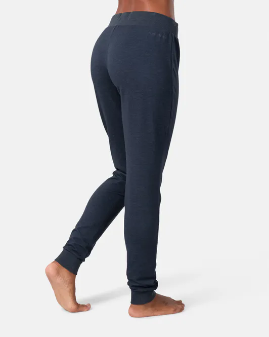 Hovedbilde KARI PANT
