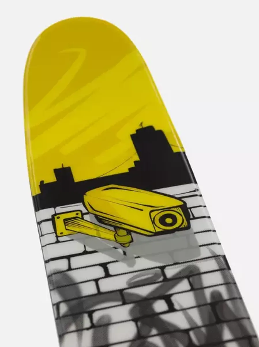 REVOLT 96 FLAT 24/25